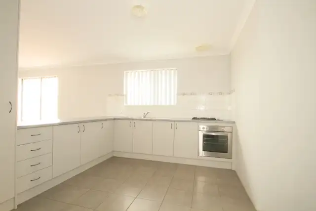 Sixth view of Homely house listing, 2 Sorrento Turn, Secret Harbour WA 6173