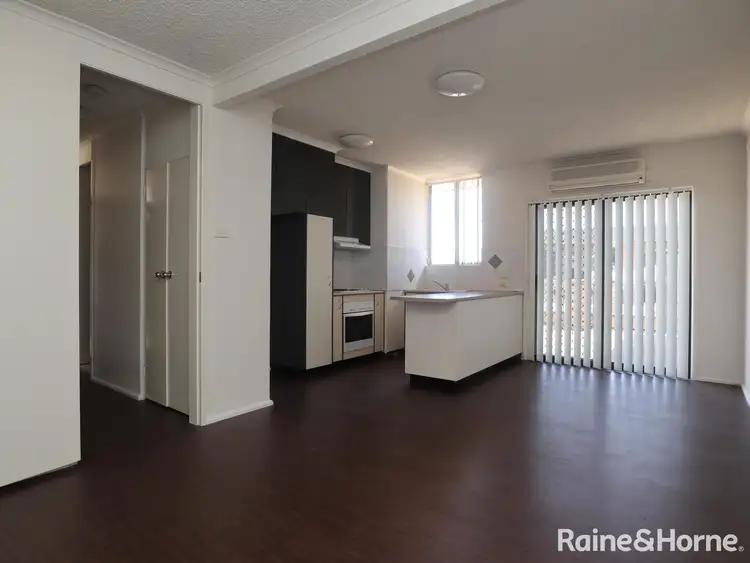 Fifth view of Homely unit listing, 8/1A Joyes Place, Tolland NSW 2650