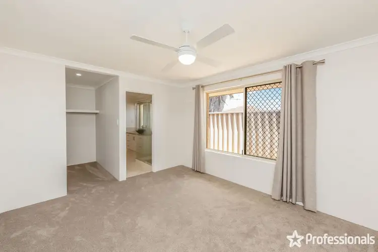 Seventh view of Homely house listing, 8 Foley Court, Mount Tarcoola WA 6530