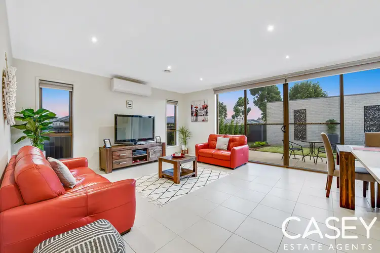 Fourth view of Homely house listing, 11 Hutton Way, Cranbourne East VIC 3977