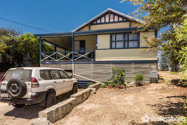 115 Gregory Street, Beachlands WA 6530