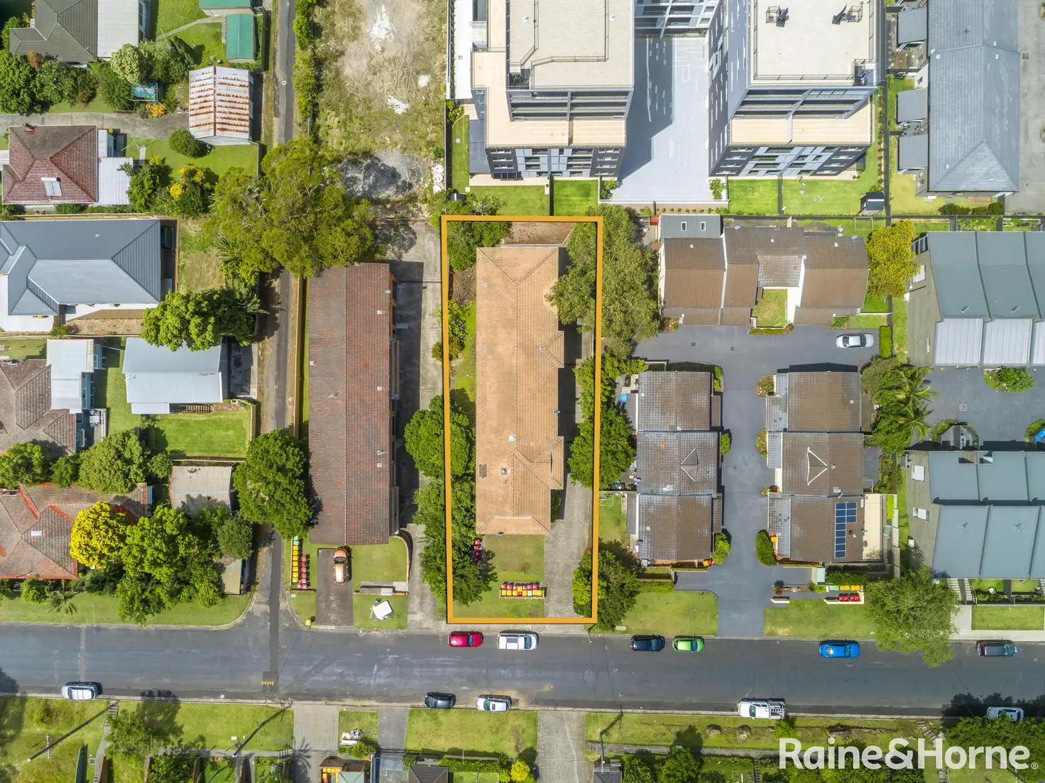 Main view of Homely block of units listing, 27 Donnison Street West, West Gosford NSW 2250