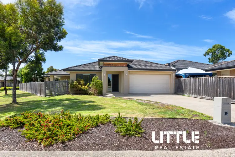 Second view of Homely house listing, 1 Killara Court, Sandhurst VIC 3977