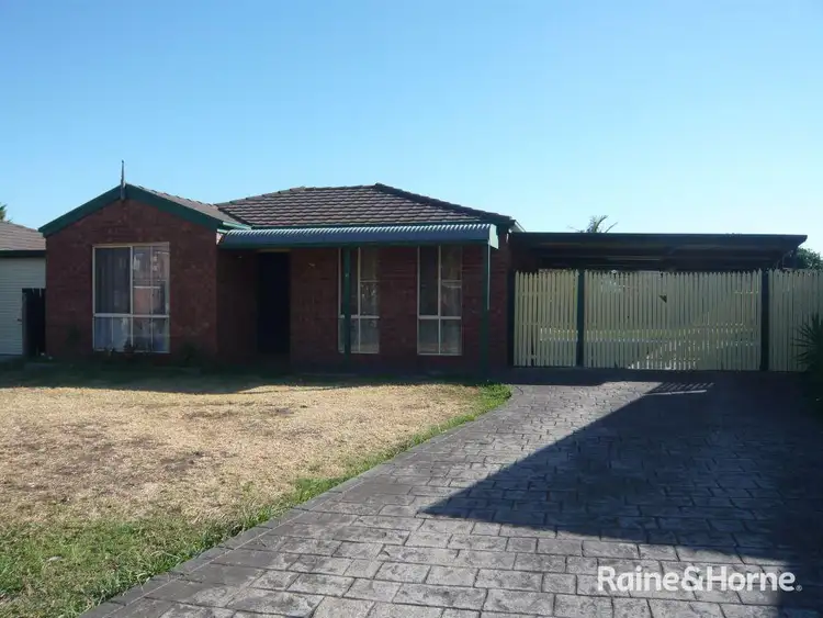 19 Johnson Court, Roxburgh Park VIC 3064
