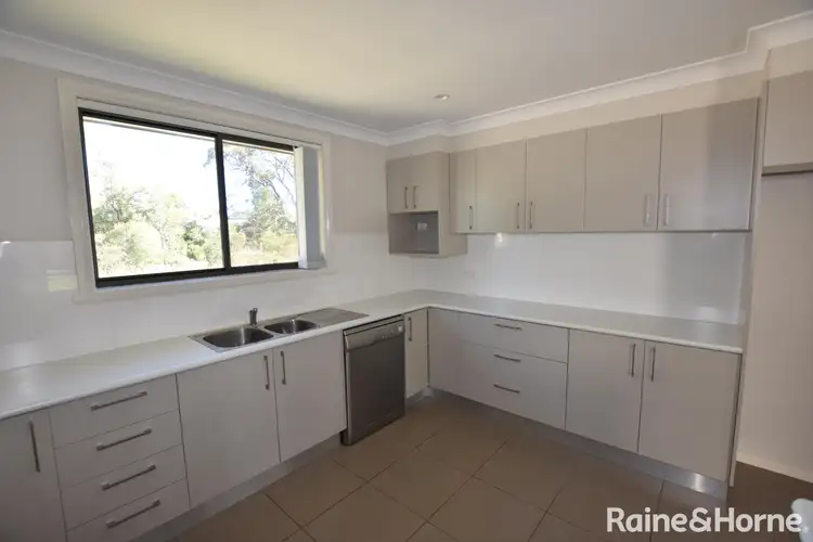 Fifth view of Homely unit listing, 5/20 Majestic Way, Orange NSW 2800