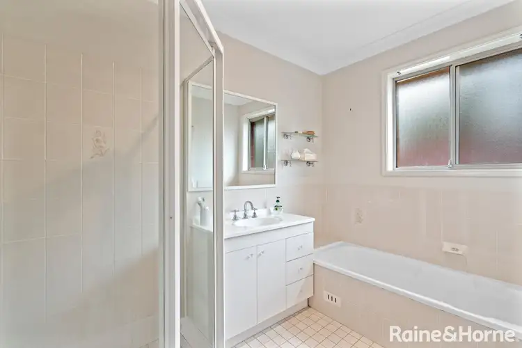 Fifth view of Homely villa listing, 4/33 Newling Street, Lisarow NSW 2250