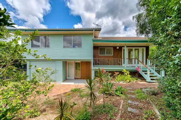 42 Niven Street, Stafford Heights QLD 4053