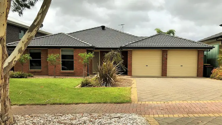 15 Hunt Road