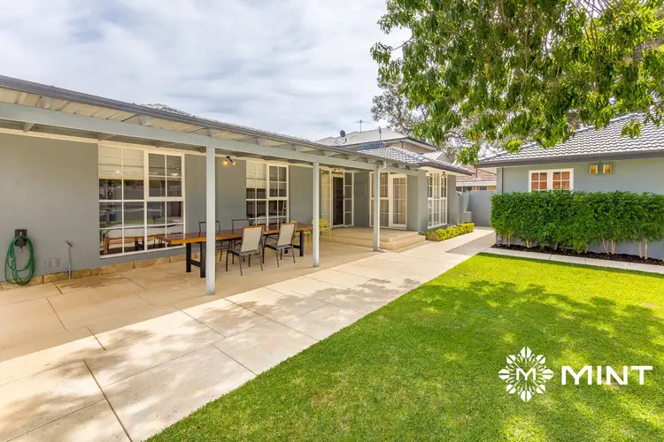 4 Birch Street, Attadale WA 6156