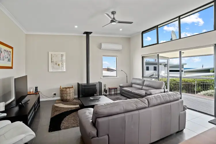 Fourth view of Homely house listing, 7 Ocean Blue Loop, Peppermint Grove Beach WA 6271