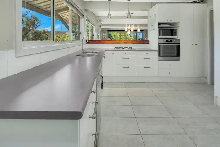 Sixth view of Homely house listing, 2 Centre Grove, Healesville VIC 3777