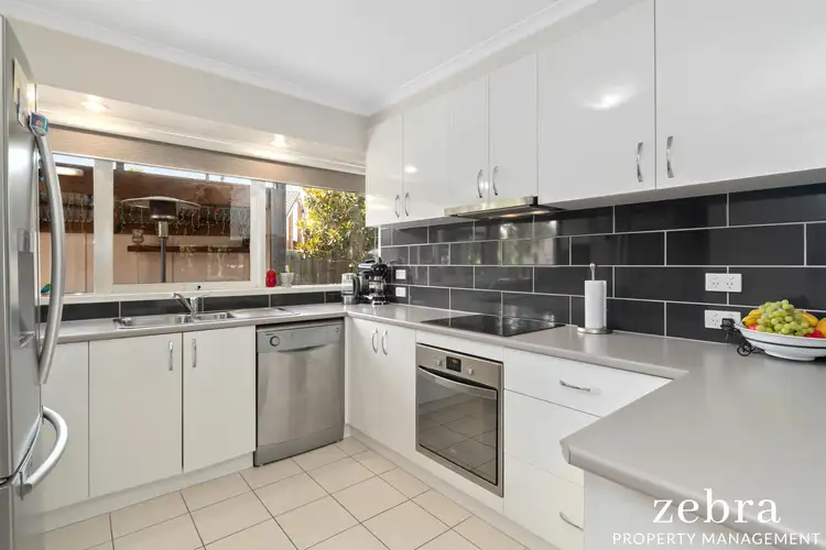 Fifth view of Homely house listing, 8 Baillie Court, Frankston VIC 3199