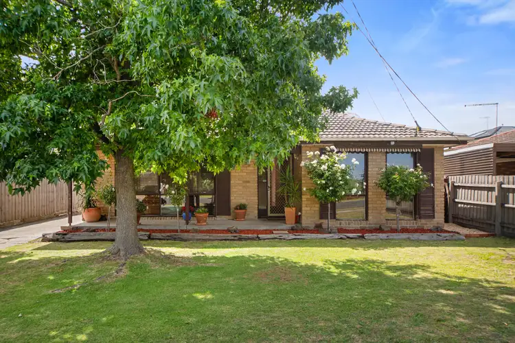 8 Bellevue Crescent, Seaford VIC 3198