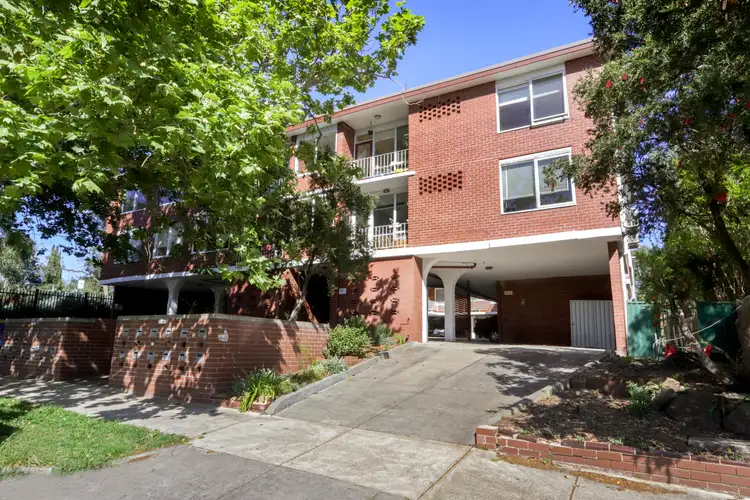 3/294 Nicholson Street, Seddon VIC 3011