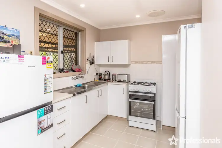 Fifth view of Homely house listing, 17 Sullivan Court, Spalding WA 6530