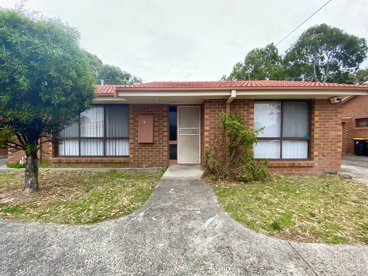 2/2 Alamein Street