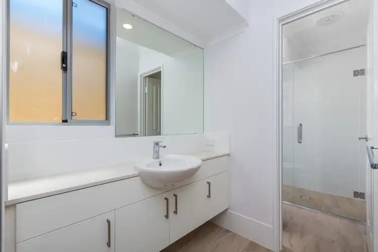 Sixth view of Homely villa listing, 10 Vigneta Place, Kelmscott WA 6111