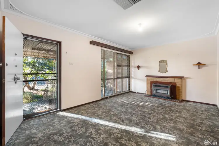 Seventh view of Homely house listing, 117 Derry Avenue, Mount Nasura WA 6112