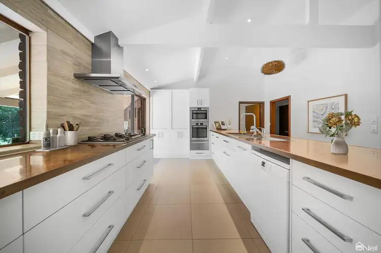 20 Bromfield Drive, Kelmscott WA 6111