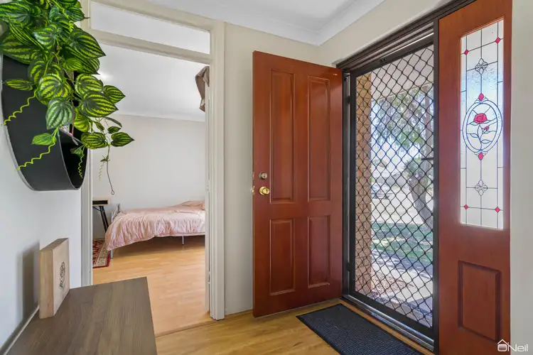 Fifth view of Homely house listing, 22 Excalibur Circle, Camillo WA 6111