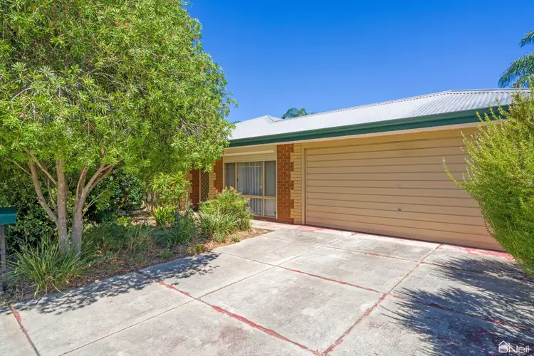 90 Riverside Lane, Seville Grove WA 6112
