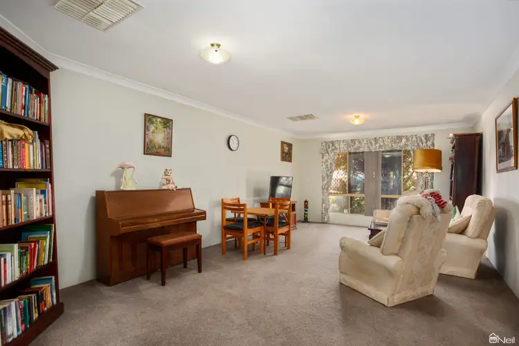 Fifth view of Homely house listing, 3 Malu Court, Camillo WA 6111
