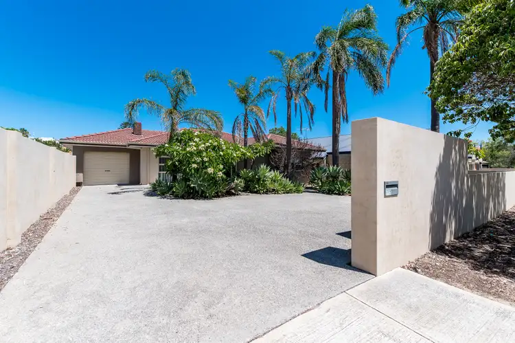 Second view of Homely house listing, 1/113 Riseley Street, Ardross WA 6153