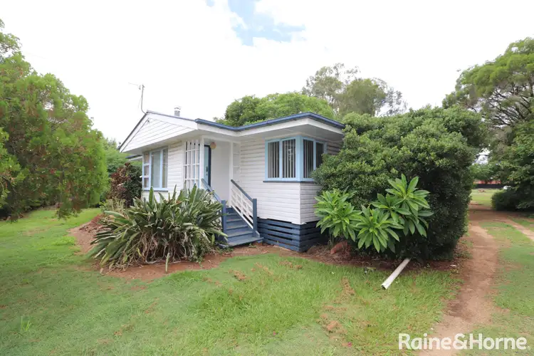 27 Earl Street, Kingaroy QLD 4610
