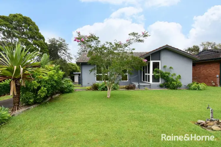 12 Wondalga Crescent, Nowra NSW 2541