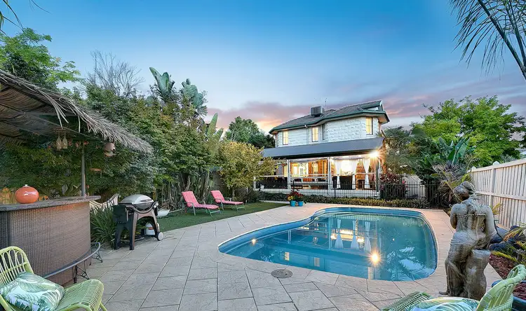 15 Melville Park Drive, Berwick VIC 3806