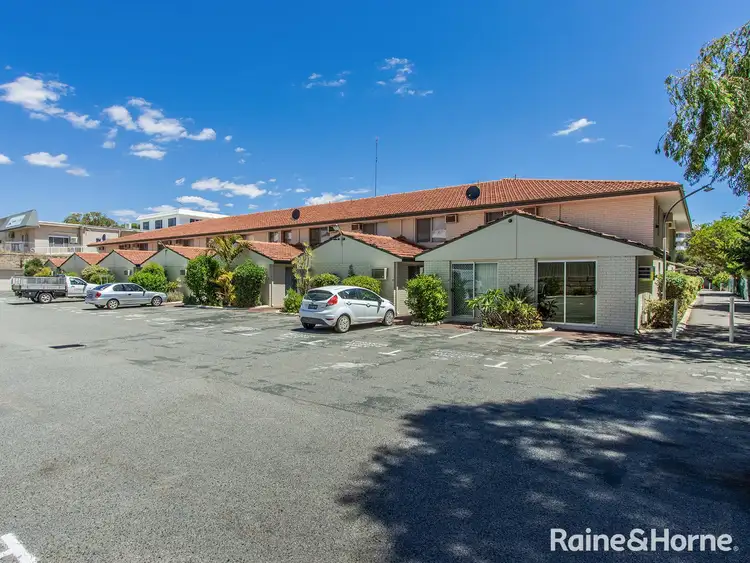 98 Mandurah Terrace