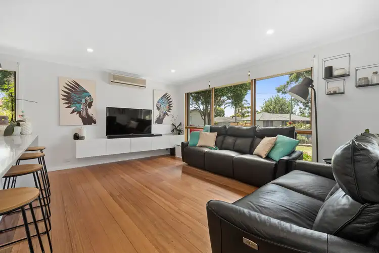 Second view of Homely house listing, 3 Nyora Close, Frankston VIC 3199