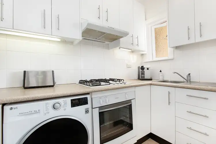 Third view of Homely apartment listing, 5/118 Curlewis Street, Bondi Beach NSW 2026
