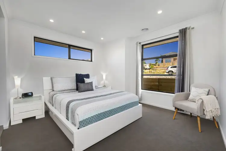 Sixth view of Homely house listing, 8 Canungra Way, Doreen VIC 3754