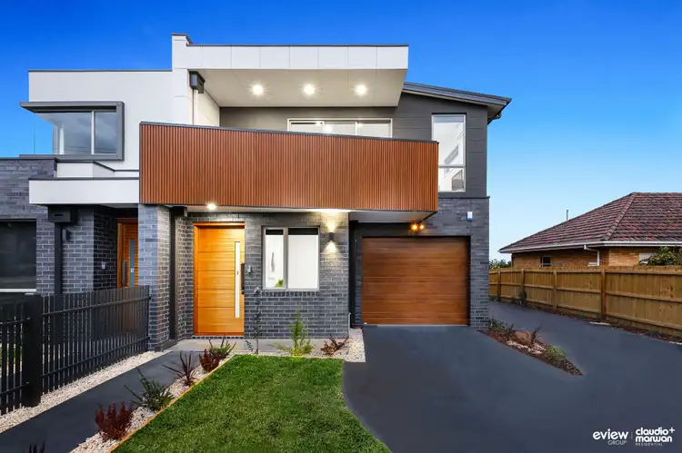 2/43 Curie Avenue, Oak Park VIC 3046