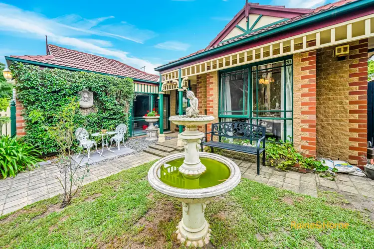 15 Adelong Court, Berwick VIC 3806