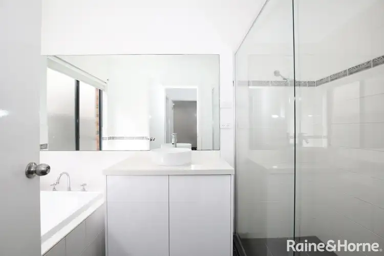 Seventh view of Homely house listing, 10 Ballybunion Avenue, Craigieburn VIC 3064