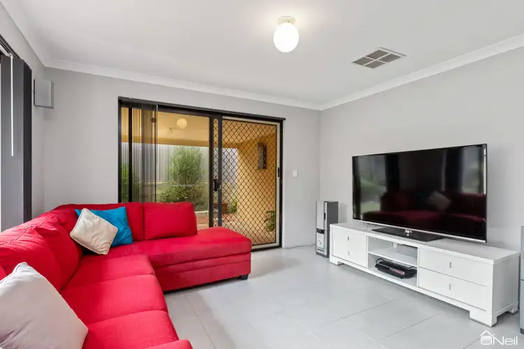 Sixth view of Homely house listing, 5 Smailes Elbow, Brookdale WA 6112