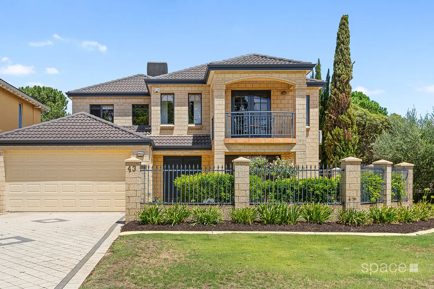 Main view of Homely house listing, 43 Mofflyn Circle, East Victoria Park WA 6101