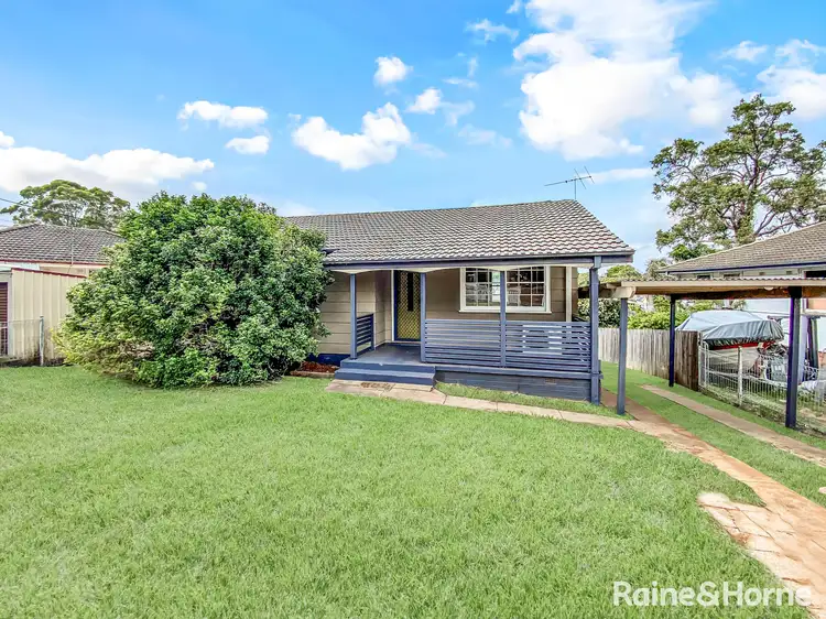 80 & 80A Lucena Crescent, Lethbridge Park NSW 2770