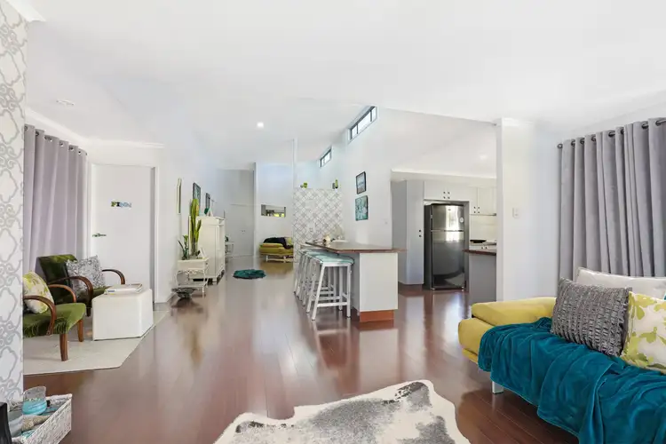 Second view of Homely house listing, 7 Sumatra Court, Parrearra QLD 4575