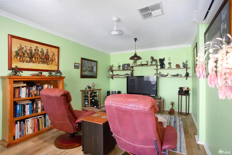 Fifth view of Homely house listing, 55 Amanda Drive, Camillo WA 6111