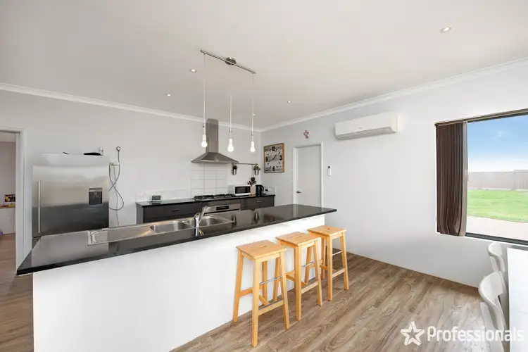 Fourth view of Homely house listing, 27 Strathalbyn Road, Strathalbyn WA 6530