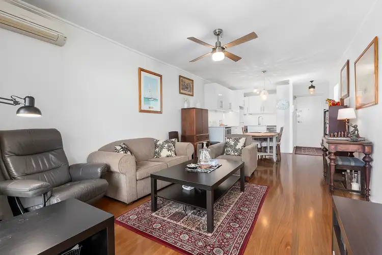 18/99 Melbourne Road, Williamstown VIC 3016