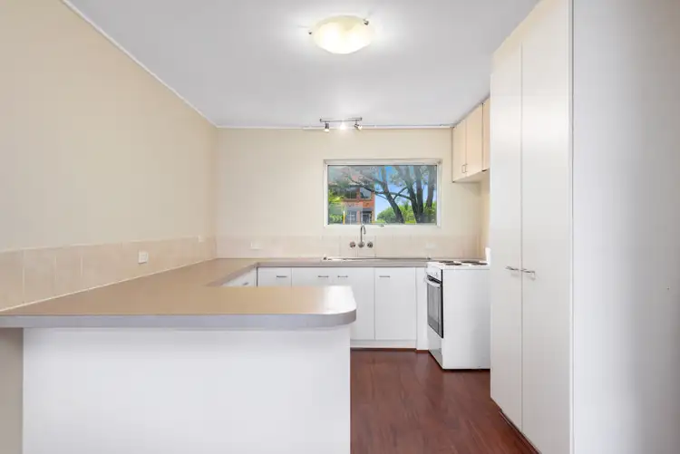 Sixth view of Homely apartment listing, 4/64 Swann Road, Taringa QLD 4068