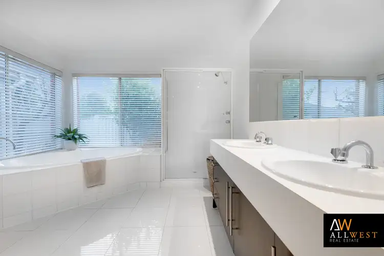 Fifth view of Homely house listing, 22 Netherton Place, Caroline Springs VIC 3023