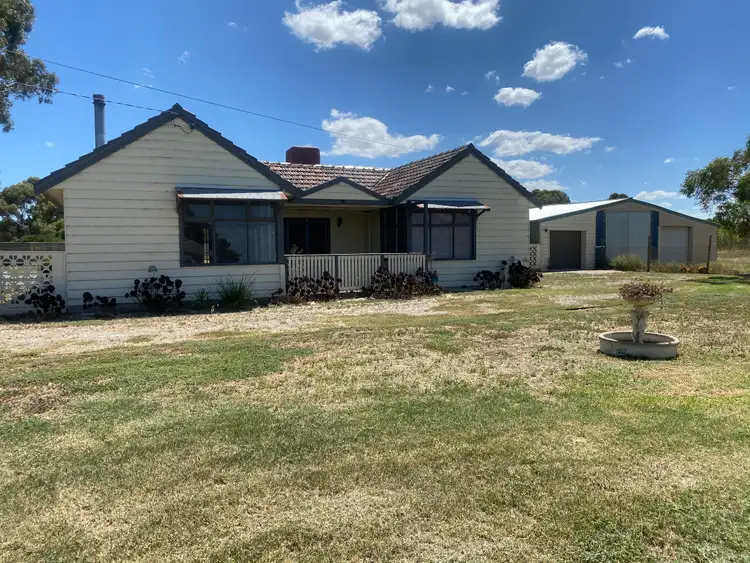 55A Highlands Road