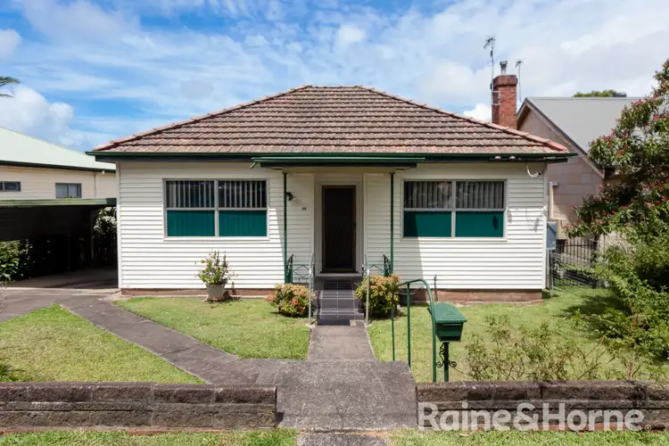 25 Howell Street, Kotara NSW 2289