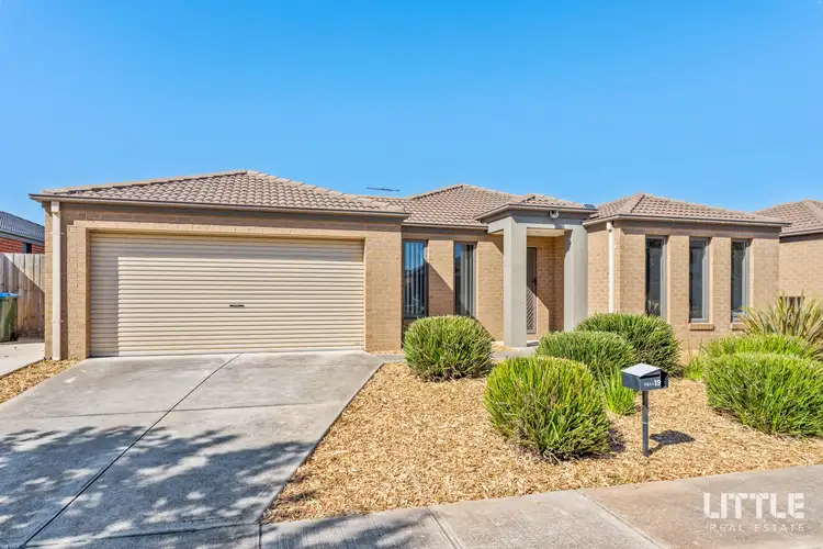 19 Ribbon Close, Point Cook VIC 3030