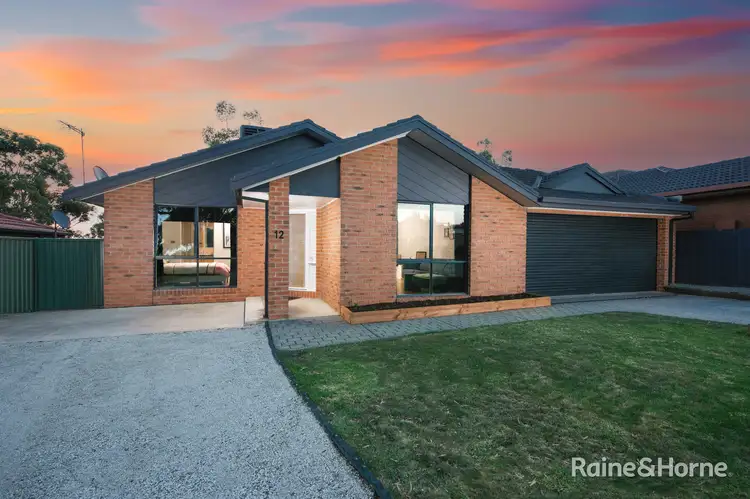 12 Oakmont Court